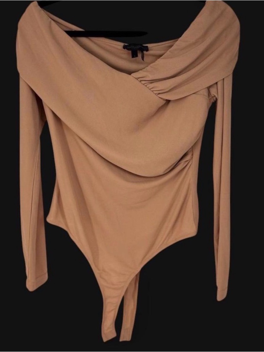 Donna Karen Draped Off-Shoulder Long Sleeve Bodysuit - Nude